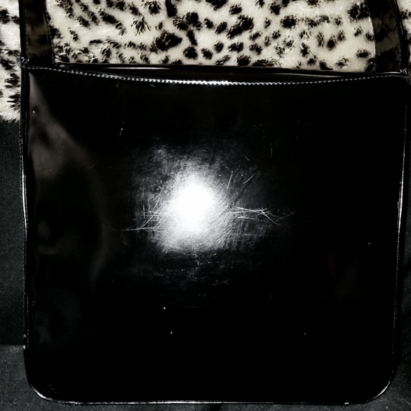 🖤AUTHENTIC Vintage GUCCI Black Patent Leather Purse Excellent Used Condition 🖤 - Picture 5 of 16